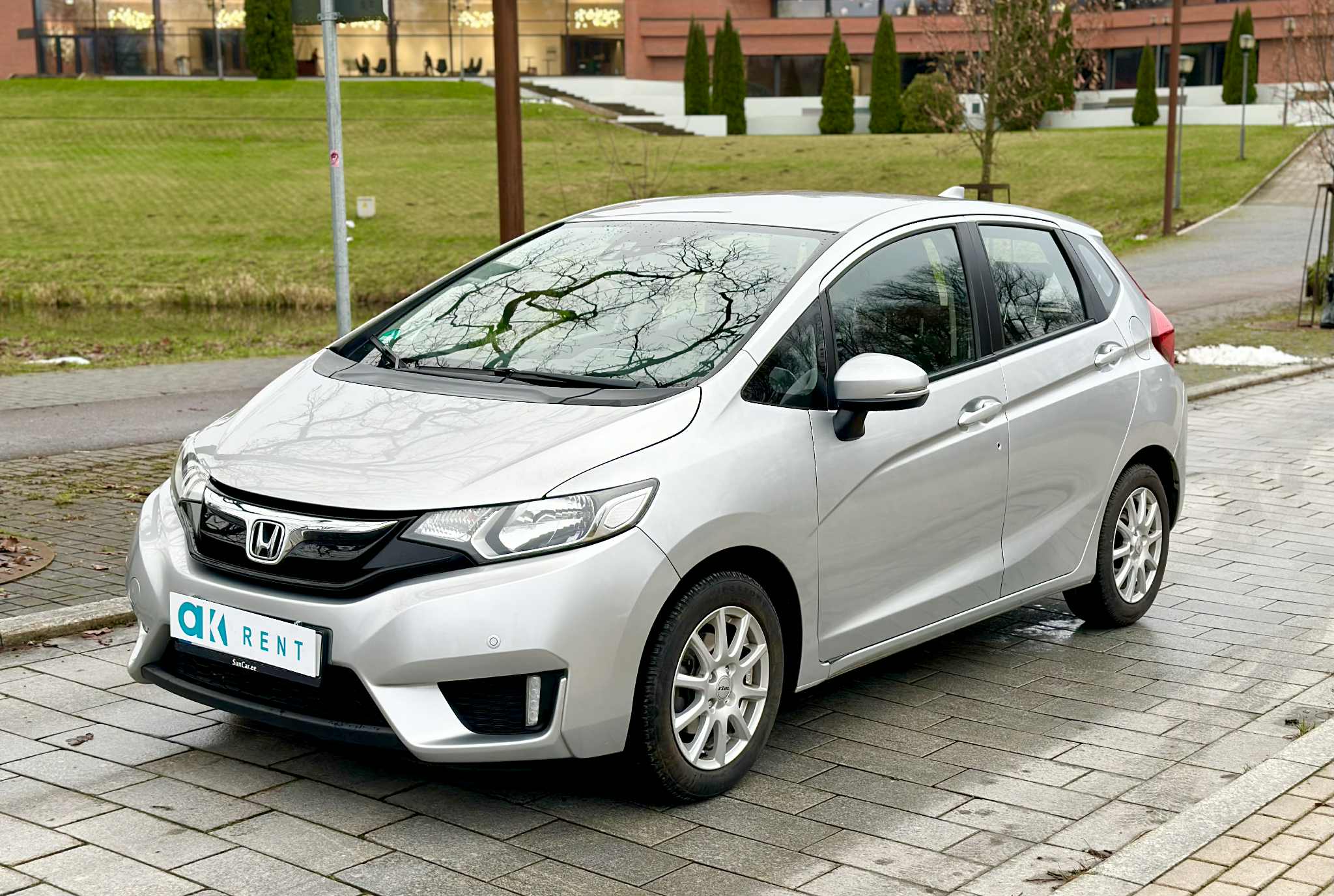 3dc56aa0-919d-4b78-b3d2-9b88f8453e4e